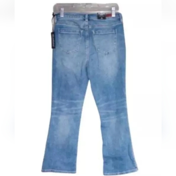 BLANKNYC The Vandum High Rise Kick Flare Jeans Size 27 New With Tags - Picture 3 of 3